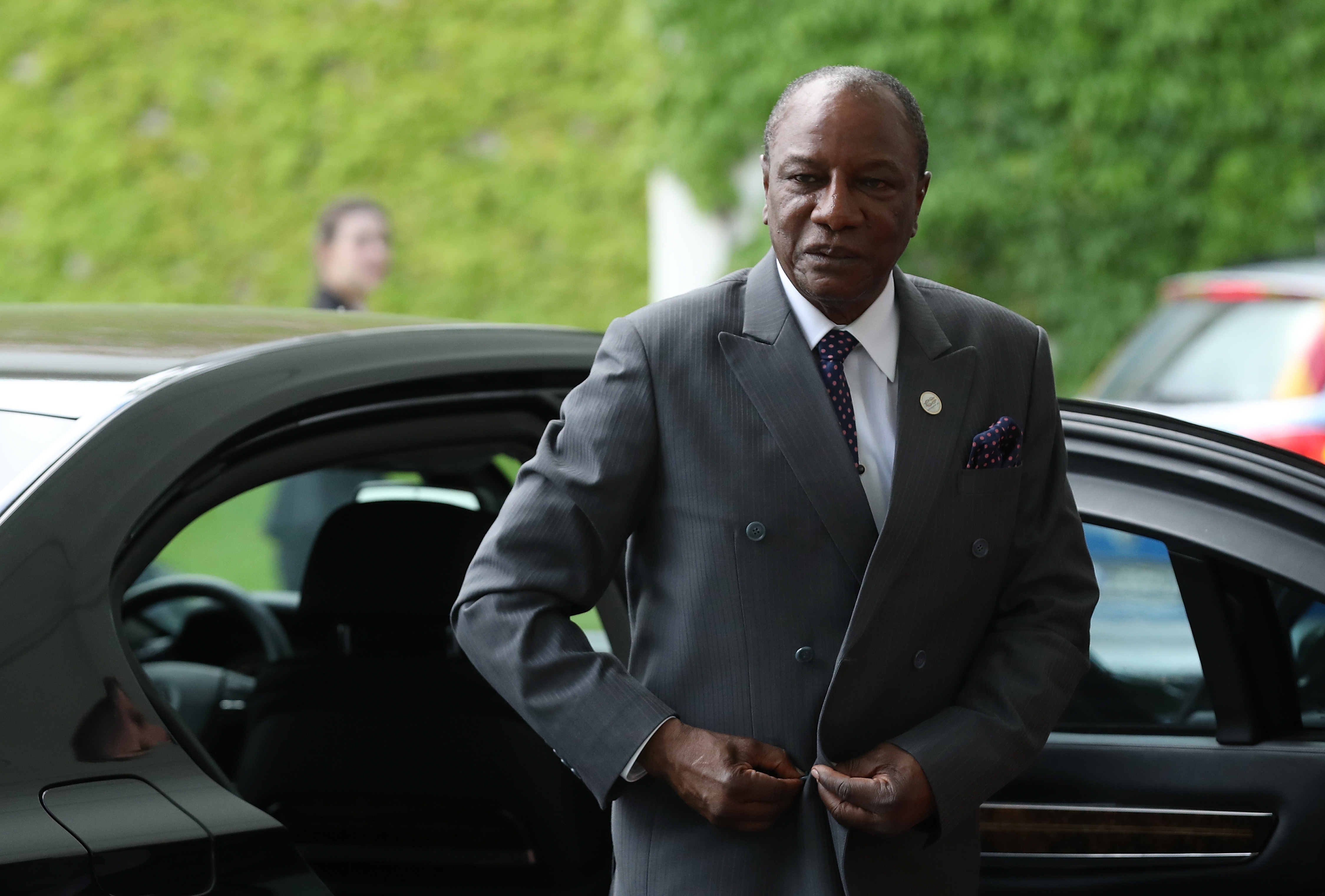 Guinée : Alpha Condé accusé de vouloir faire un coup d’État